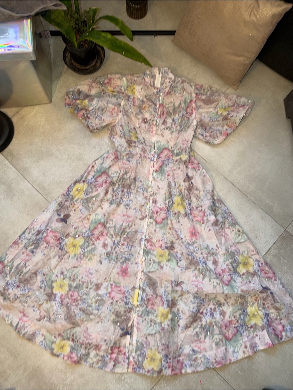 Sunfere Pastel floral Puff-Sleeve Maxi Dress in Light Pink